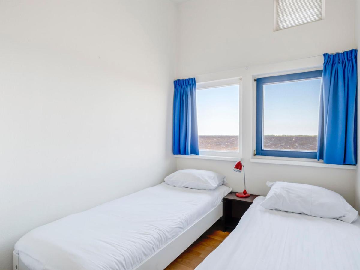 Holiday Home Jachthaven Oostmahorn By Interhome Anjum Dış mekan fotoğraf